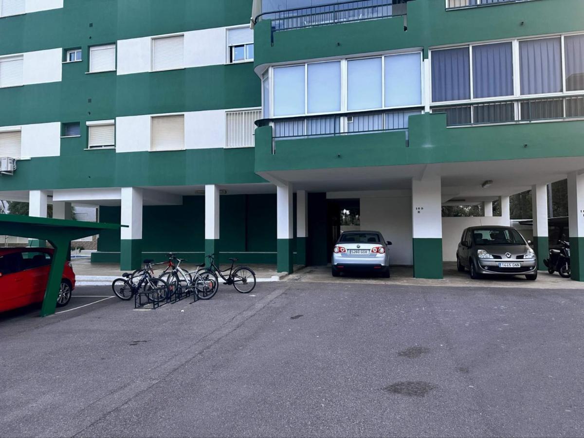Piso A Pie De Playa Con Piscina Y Vistas Al Mar Apartment Benicassim Ngoại thất bức ảnh