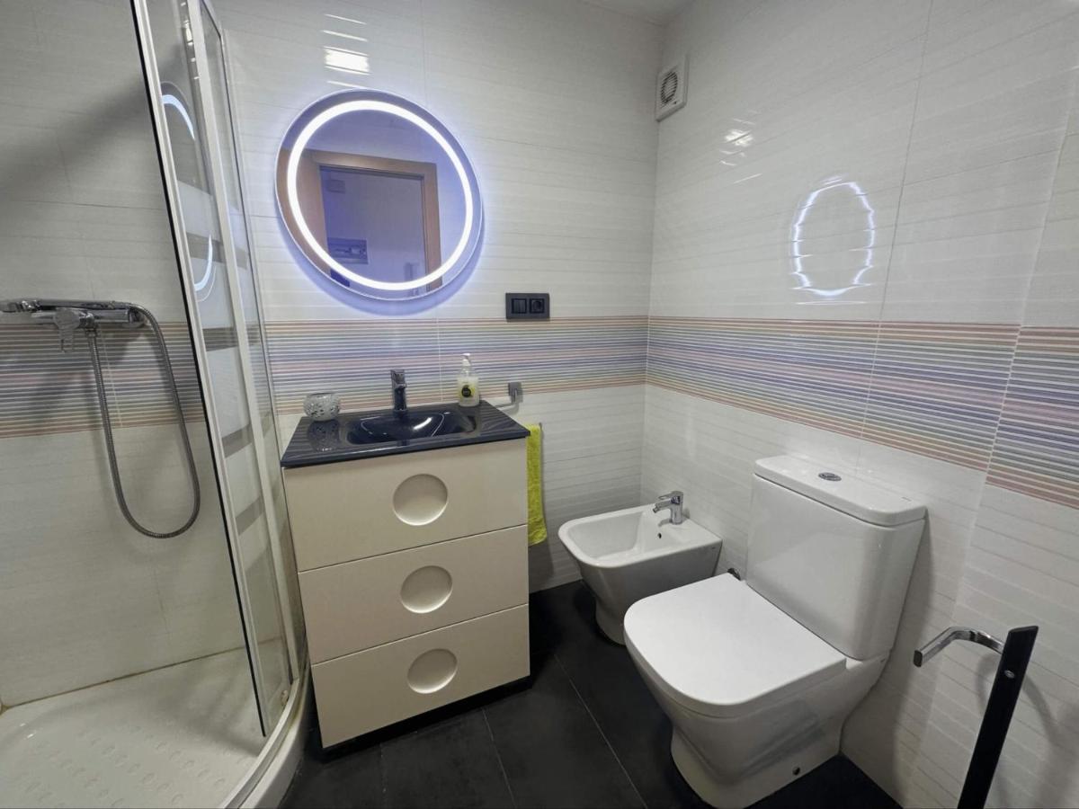 Piso A Pie De Playa Con Piscina Y Vistas Al Mar Apartment Benicassim Ngoại thất bức ảnh