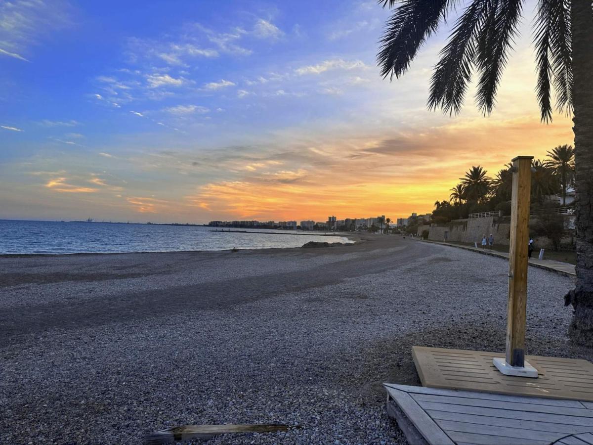 Piso A Pie De Playa Con Piscina Y Vistas Al Mar Apartment Benicassim Ngoại thất bức ảnh
